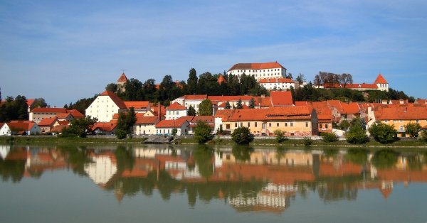 Télűző kiruccanás: karnevál Ptujban kastély és városnézéssel