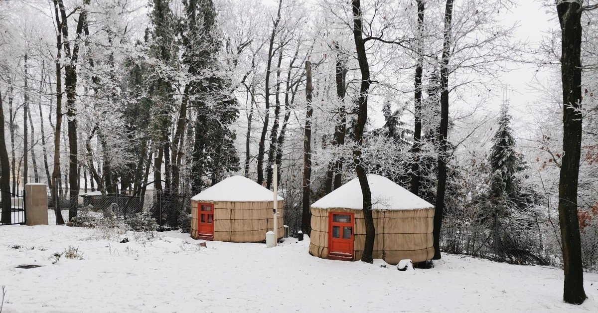 Romantika fűthető jurtában